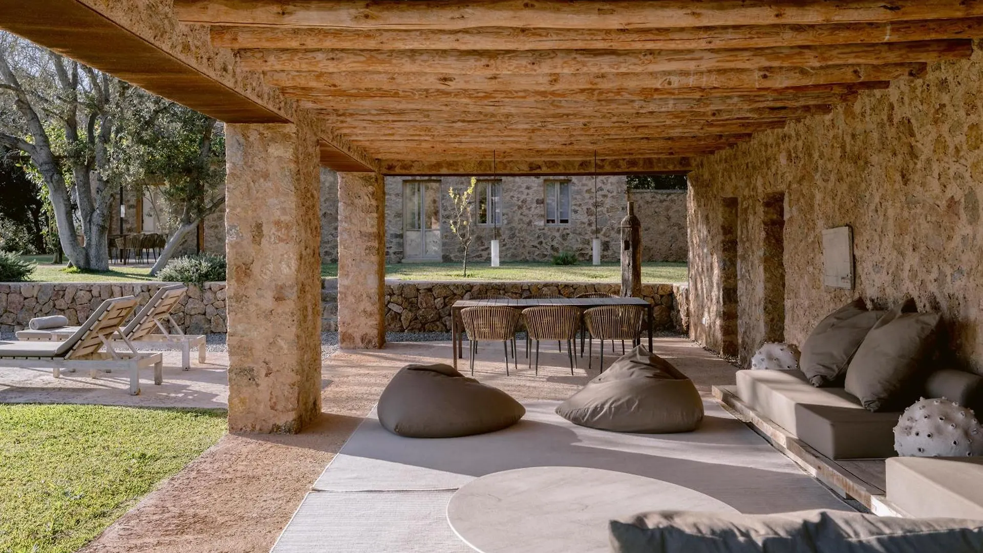 Es Raco D Arta Adults Only Villa